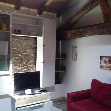 Willa La Casa Del Ciodo Colico Zewnętrze zdjęcie